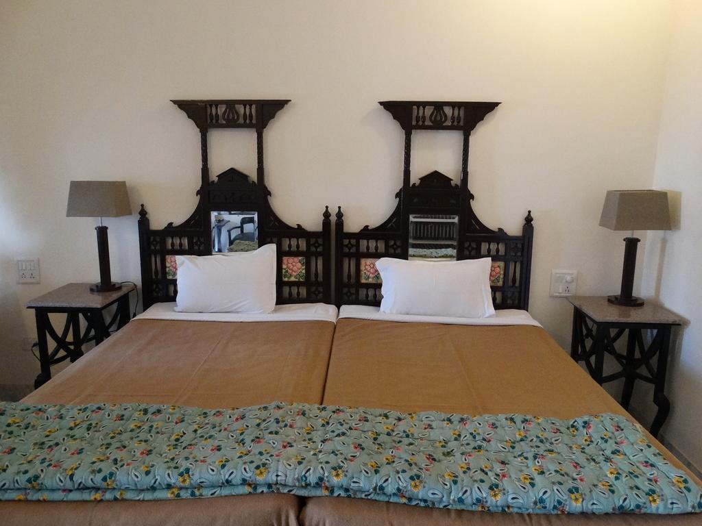 Badnor House - The Heritage Homestay Ajmer Bagian luar foto